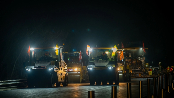 53d4016c18334d0fa33d70e3e6ee37f3