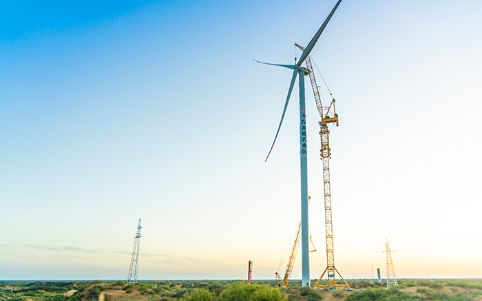 与风同业 风电吊装“新贵”