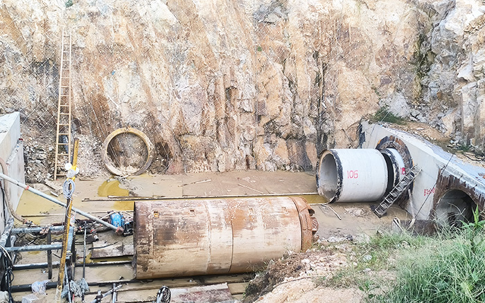 660dadbfe47a4cbdbd31bc2f6a9850ee