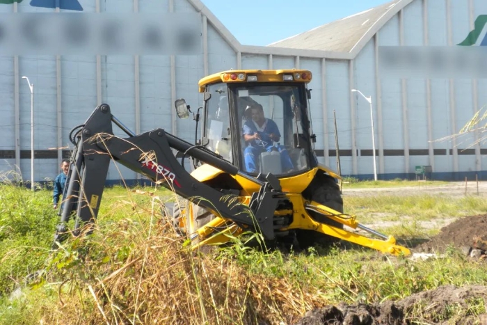 1f8184f8b65b4ffaac552ba5e4cbe649