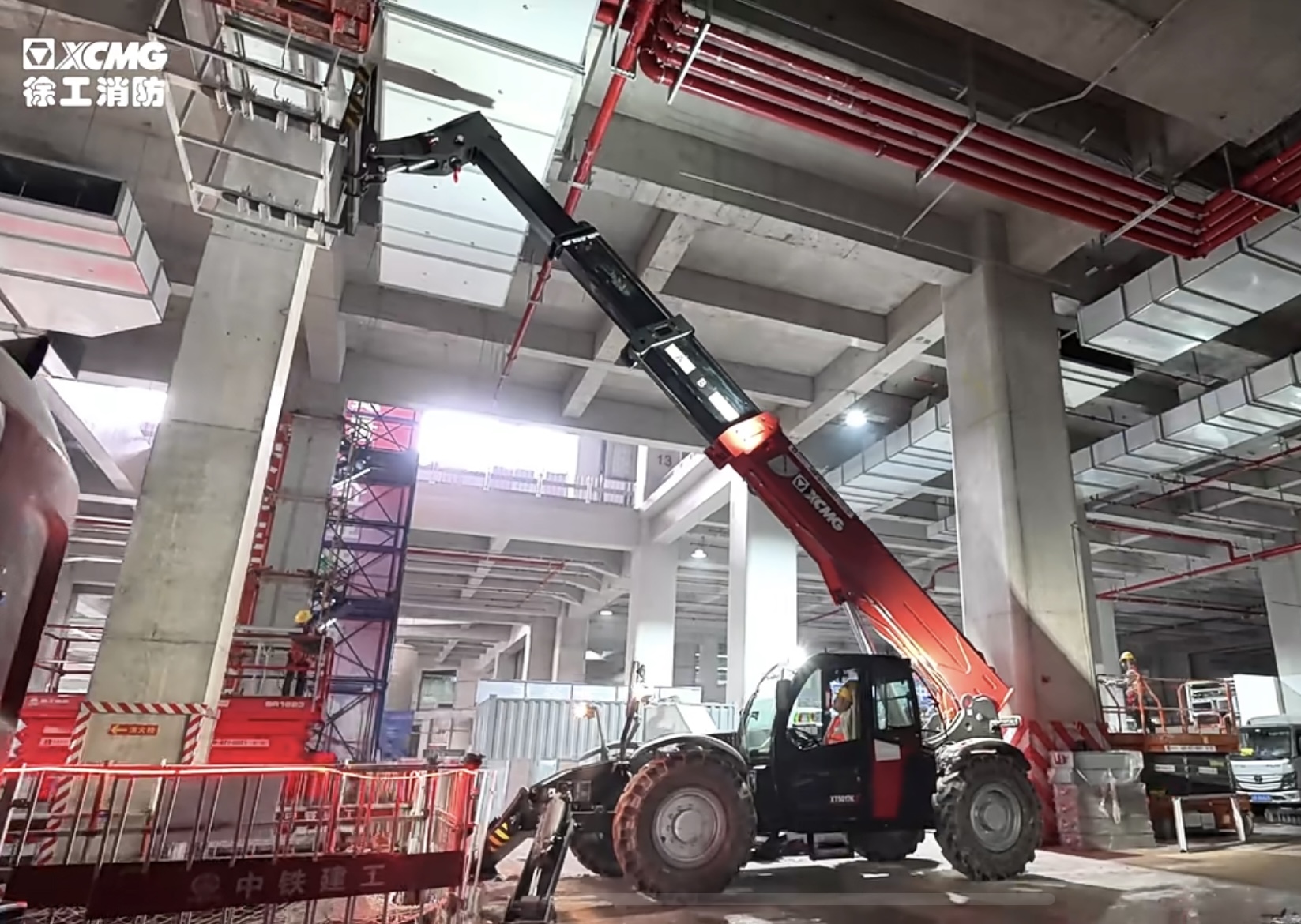 客户用了都说好！bti体育XT5017K伸缩臂叉装车施工纪实