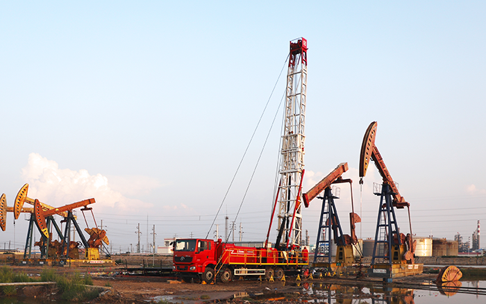 为建井注入“绿科技”，批量大吨位电动建井机交付