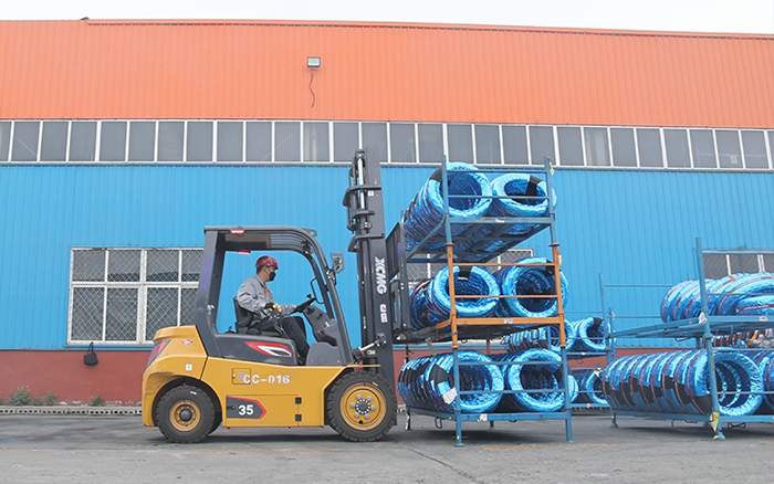 5cfb8afc12d444bda6093d1e1c9b8e46