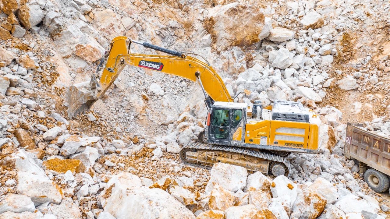 有XE500GK“坐镇”矿山，让我在事业发展上更有底气！