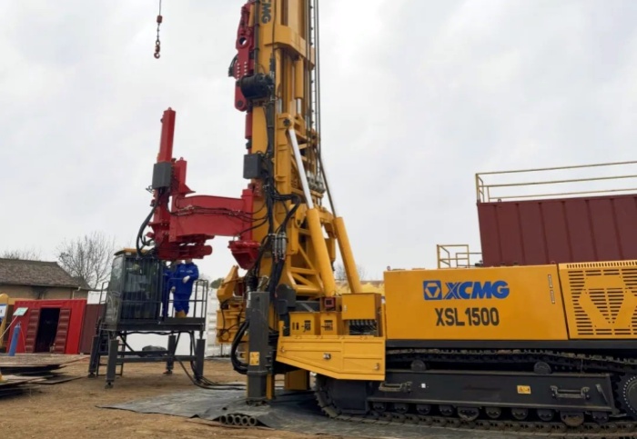 51101d8b4acc464291850f150ffb9795