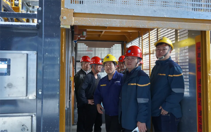 e469110ecb7844e3840347aac9a70c55