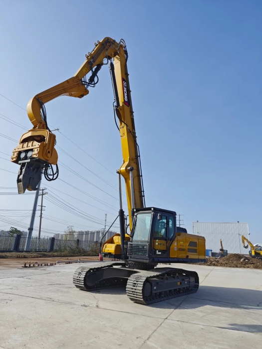 945b8fbb716447ba8408c77df2993a98