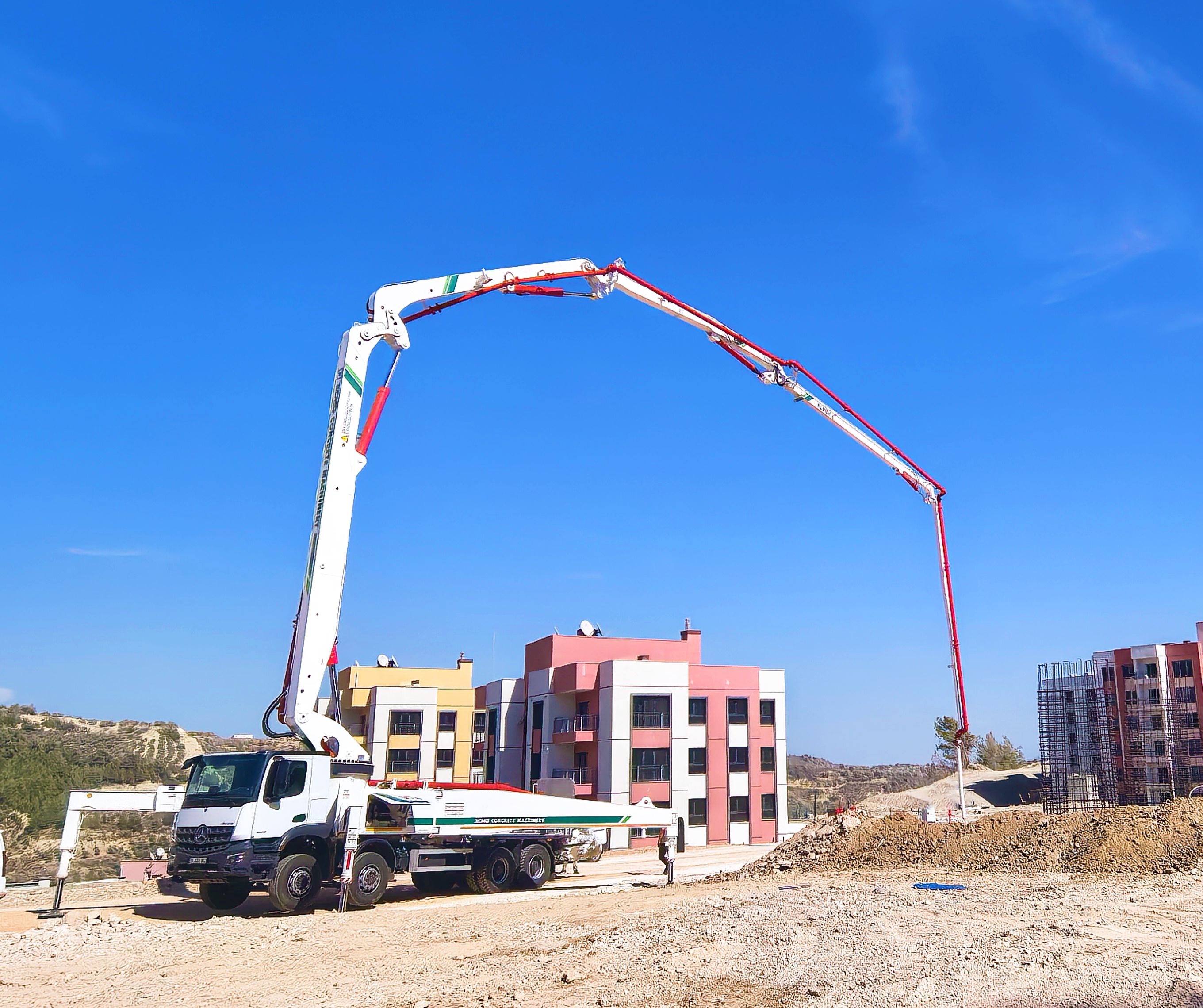 bti体育HB47V泵车闪灼土耳其