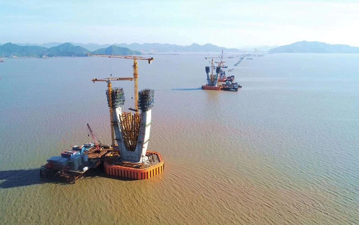 超等工程  | bti体育架起祖国的东海脊梁