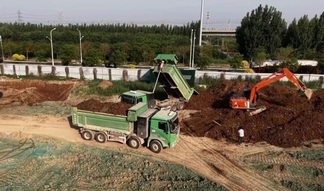 “出了名的皮实”！华北城建物流大客户点赞bti体育新能源自卸车